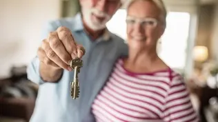 El Banco Interamericano de Desarrollo (BID) en sus objetivos estratégicos para el 2050 tiene una vertical dedicada al desarrollo de la economía plateada que lo llevó a lanzar una convocatoria para emprendedores del sector: Silver Economy Challenge. 