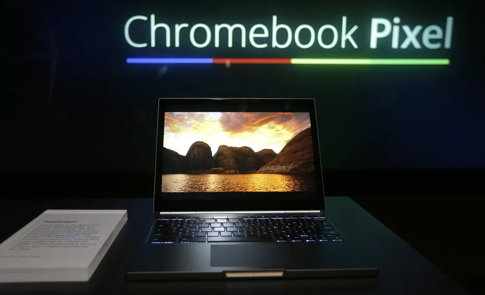 Sundar Pichai, vicepresidente de Chrome y aplicaciones de Google, presenta la nueva laptop Chromebook Pixel en San Francisco