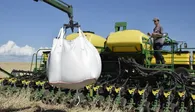 Agricultura en Uruguay: labores de siembra.