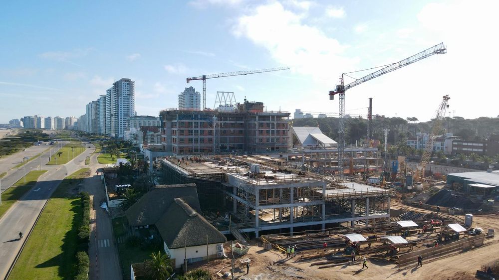 Avance en las obras del exhotel San Rafael