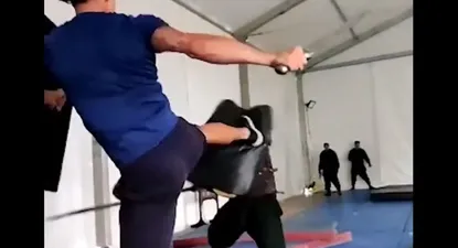 Zlatan Ibrahimovic y su video luchando
