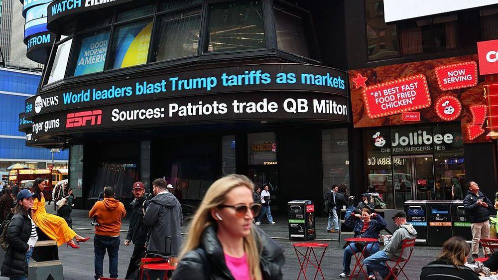 Noticias sobre los aranceles de Trump y la reacción de líderes mundiales.