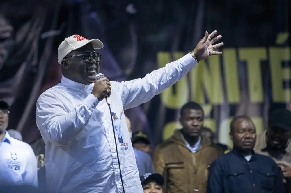 Félix Tshisekedi busca un segundo mandato de cinco años en una elección en el que al menos 19 personas murieron por la violencia del proceso electoral.