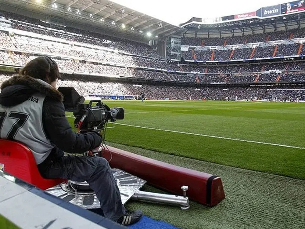 Transmisión de un partido de fútbol
