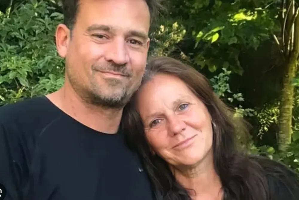 Marina Charpentier y su hijo Chano