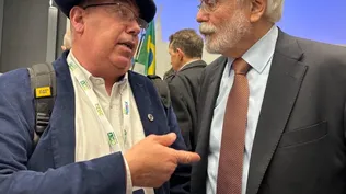 Jorge Andrés Rodríguez en la Agritechnica, junto al embajador de Brasil en Alemania, Roberto Jaguaribe.