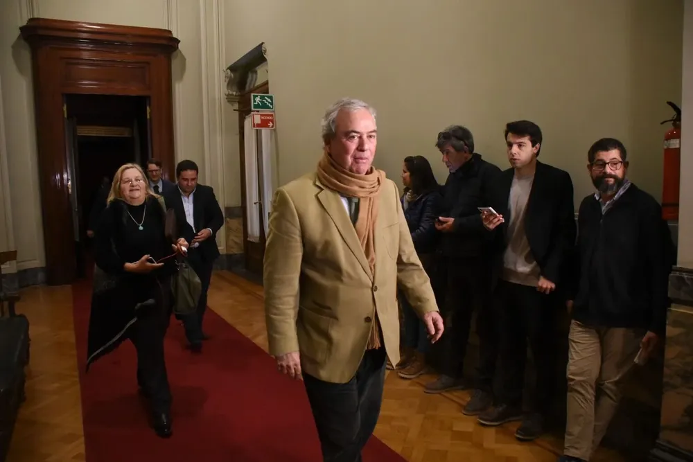 El ministro del Interior comparecerá este martes desde las 10:00 en el Senado. Foto de archivo