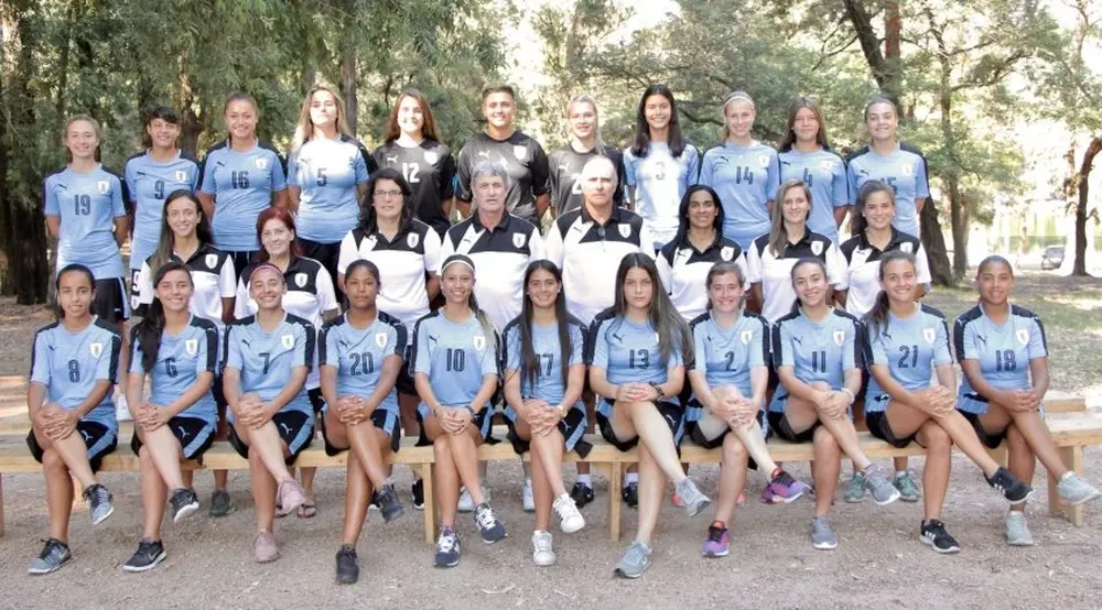 Selección uruguaya femenina sub 17