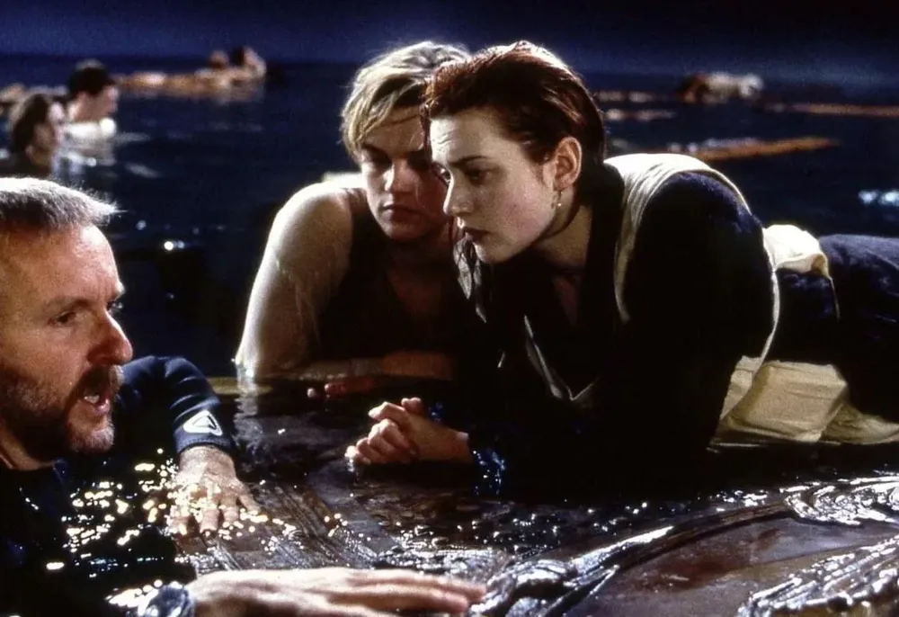 Cameron, DiCaprio y Winslet en el rodaje de Titanic
