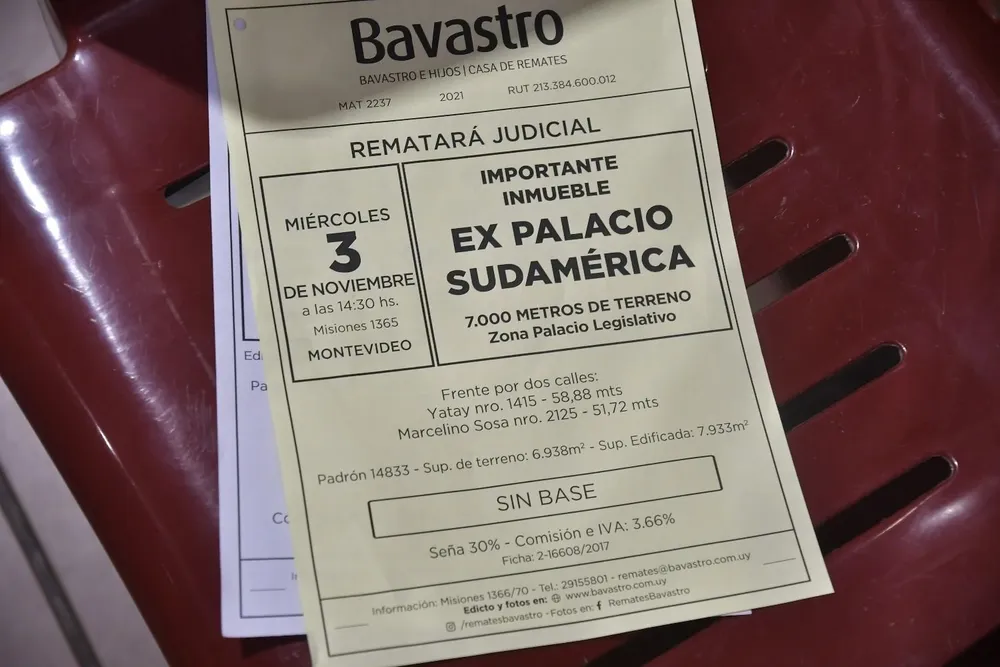 El anuncio de la casa de subastas sobre el remate que sucedió este miércoles.