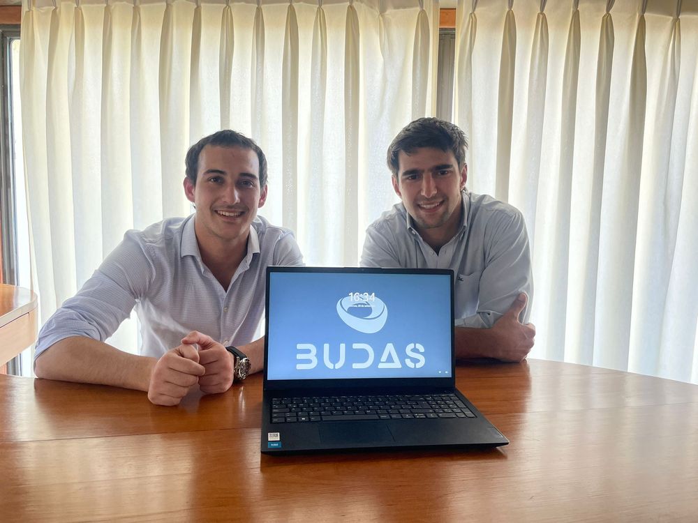 &nbsp;Juan Franco y Juan Cambón, fundadores de Budas&nbsp;