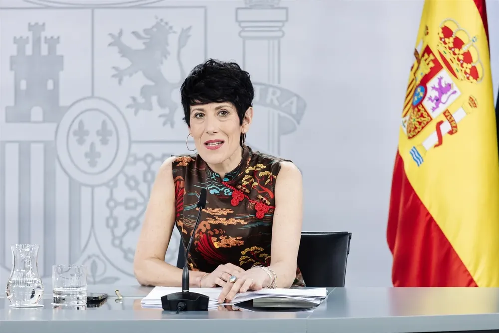 La ministra de Inclusión, Seguridad Social y Migraciones, Elma Saiz.