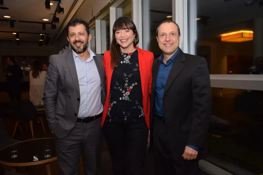 Paul Crudeli, Mara Schlein y Alberto Zucco