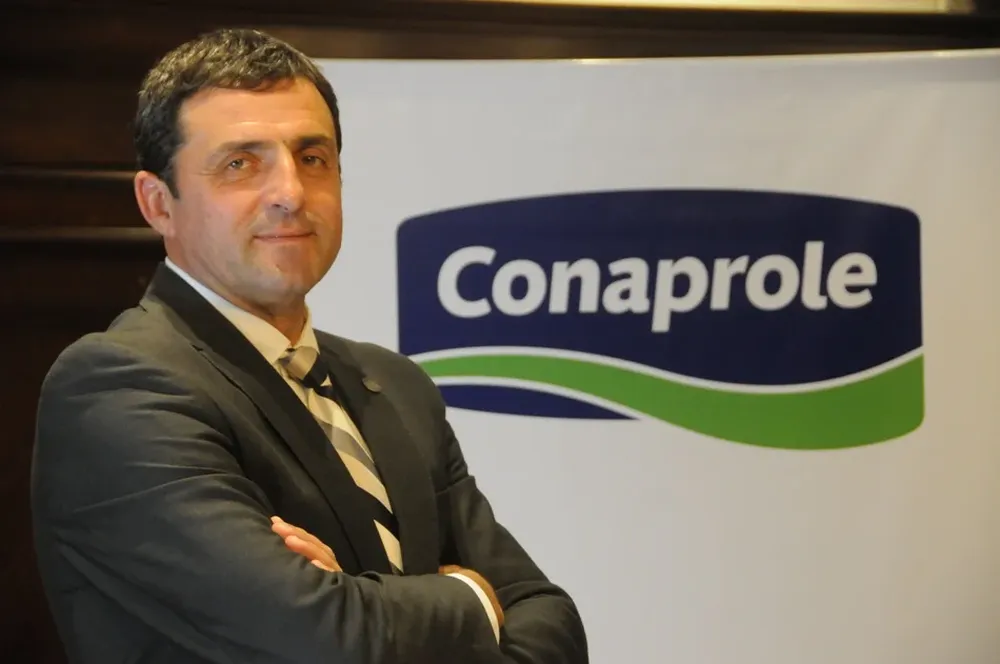 Alejandro Pérez Viazzi, director de Conaprole, informó que se mantienen hasta julio los precios a tamberos