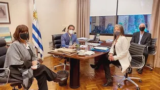 El presidente Lacalle Pou en reunión con la delegación de la Unión de Exportadores.