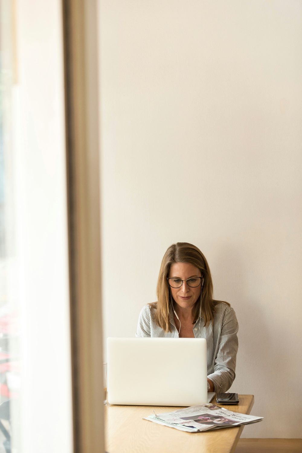 En España las ofertas de empleo para puestos administrativos pueden alcanzar fácilmente los 2000 euros de sueldo.
