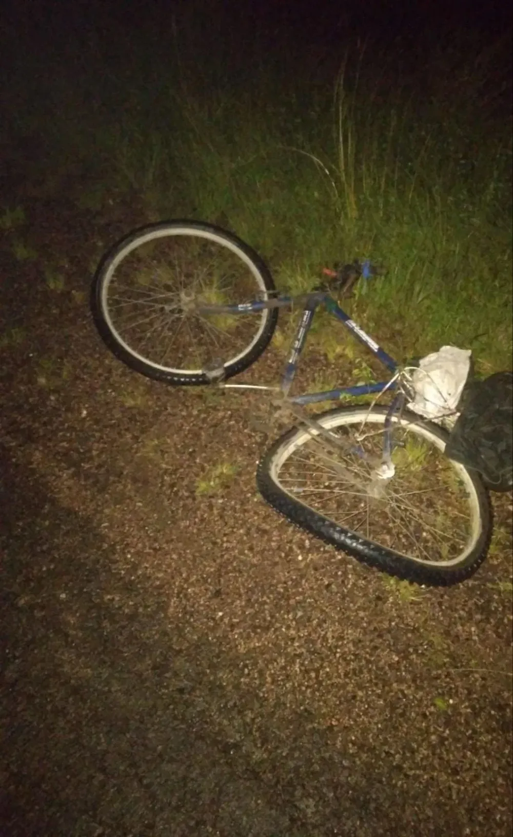 El hombre de 61 años viajaba en una bicicleta negra