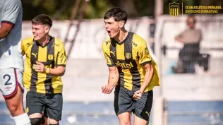 Mateo Ureta en la sub 19 de Peñarol
