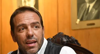 Ruglio es uno de los firmantes de la carta