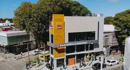 El nuevo local está ubicado en la esquina de Arenal Grande y Amézaga.