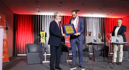 Godín en el homenaje