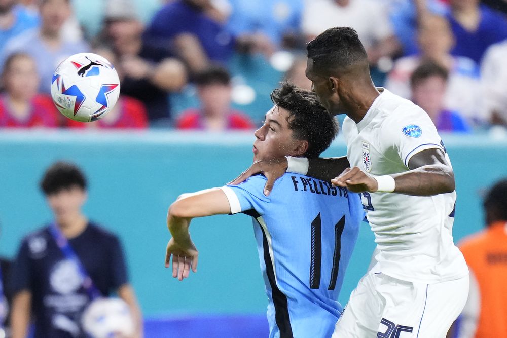 Facundo Pellistri y Roderick Miller