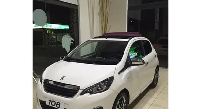 Lanzamiento Peugeot 108