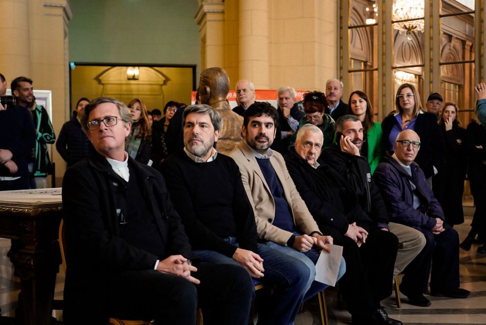 Homenaje a Mugica en la Legislatura