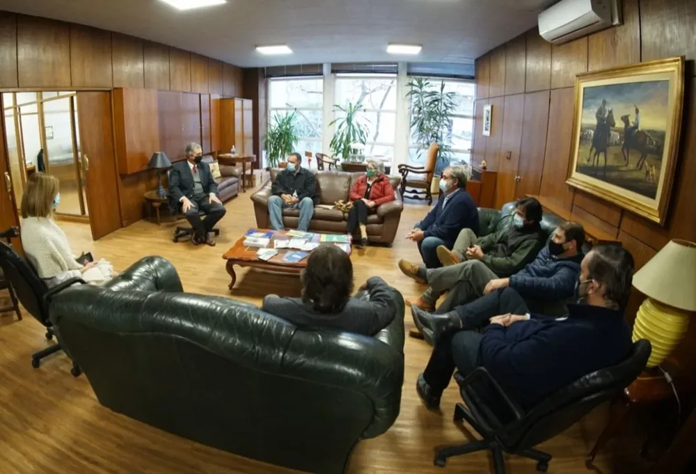 Seis representantes de USU se reunieron con autoridades del MGAP.