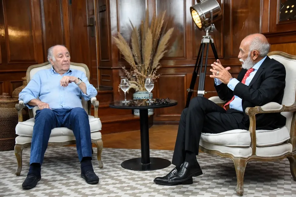 Enrique Llamas de Madariaga estuvo en Posdata con Óscar González Oro