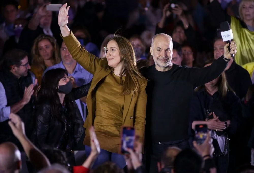 Larreta mantiene diálogos con algunos PRO que se oponen a una alianza con LLA e intenta seducir a otros más.