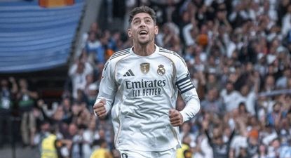 Federico Valverde celebra el triunfo clásico de Real Madrid ante Barcelona por LaLiga de España