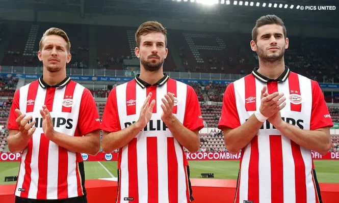 Pereiro ya ganó un trofeo con PSV
