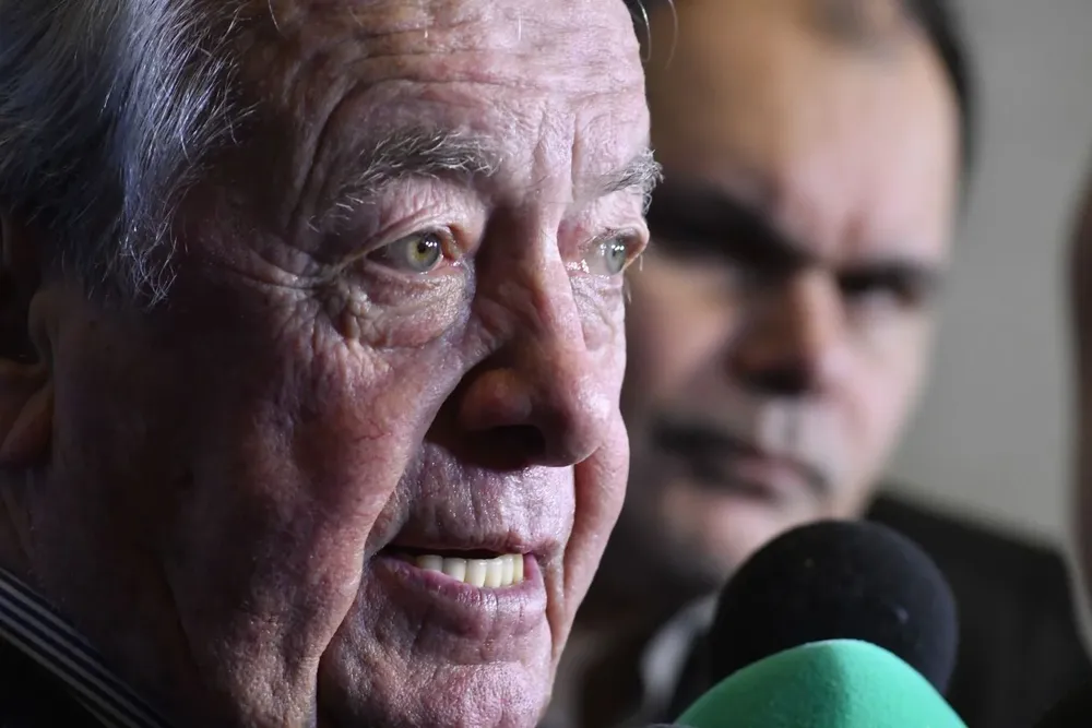 Carlos Moreira, intendente de Colonia