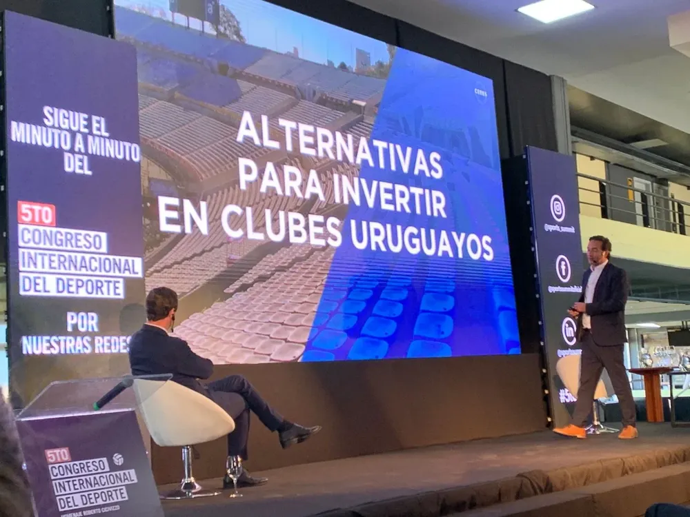 El economista Ignacio Munyo durante la presentación del informe.