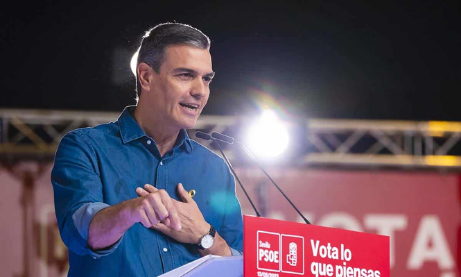 Pedro Sánchez multado por el uso partidario de los medios públicos.