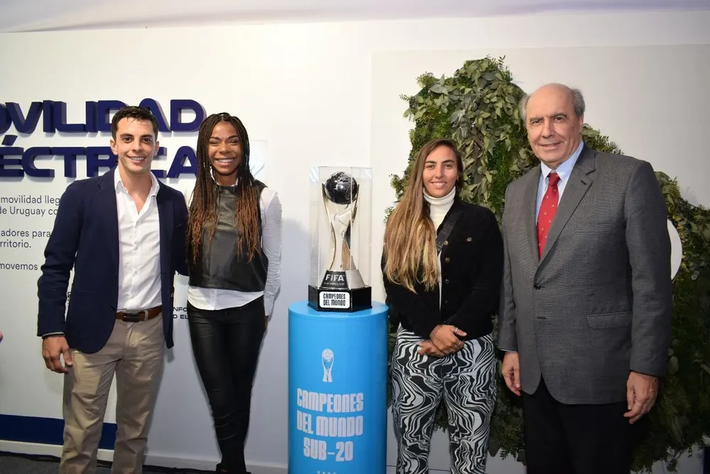 Santiago Urrutia, Déborah Rodríguez, Lola Moreira y José Amorin Batlle