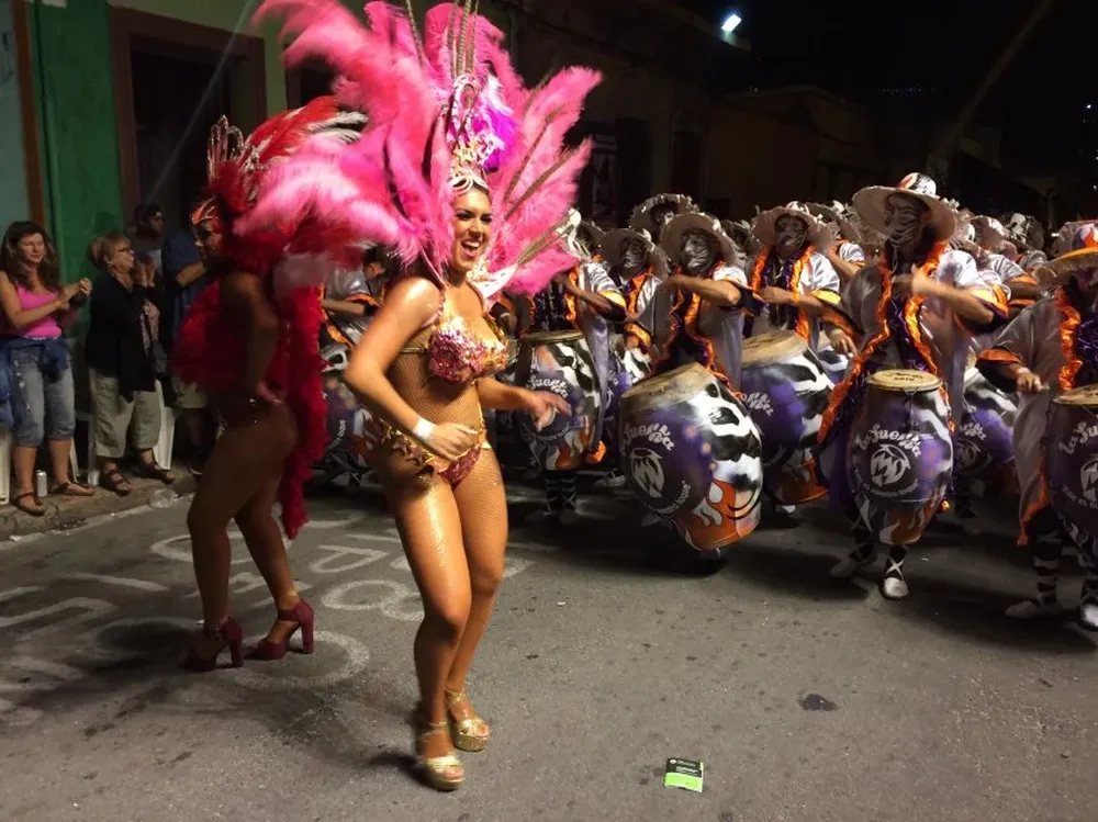 Habrá 46 comparsas en el concurso y otras cuatro desfilarán en calidad de invitadas.