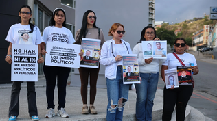 Familiares de presos políticos en Venezuela siguen pidiendo liberaciones.