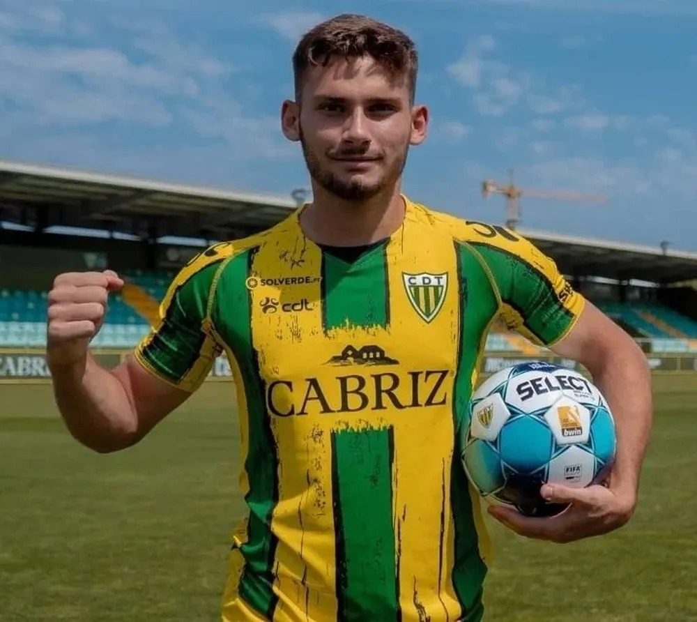 Juan Manuel Boselli en la presentación en Tondela