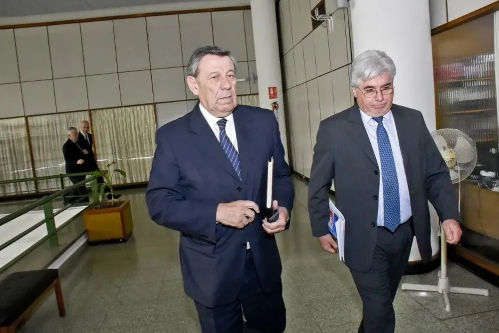 Tras el anuncio brasileño de impedir el ingreso de lácteos uruguayos, el gobierno analiza recurrir a ámbitos de solución de controversias en el Mercosur y en la OMC.