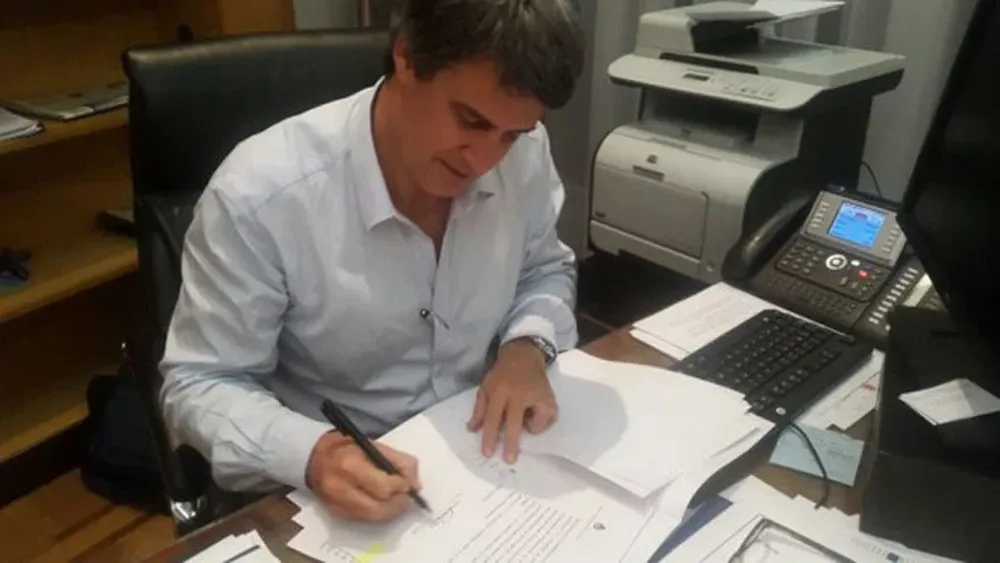 El secretario de Estado goza de alta popularidad tras haber logrado la salida del default