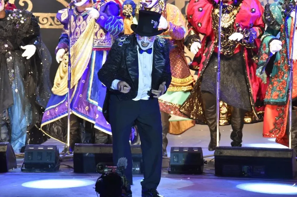 La murga Los Saltimbanquis.