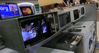 Confianza del consumidor bajó en mayo