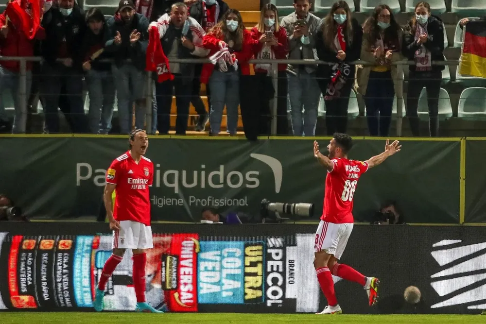 Golazo de Darwin, la gente lo aclama, Gonzçalo Ramos lo felicita