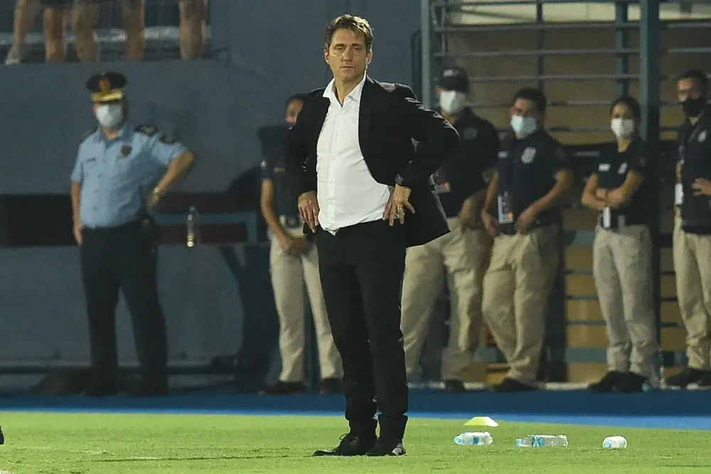 Guillermo Barros Schelotto, entrenador de Paraguay