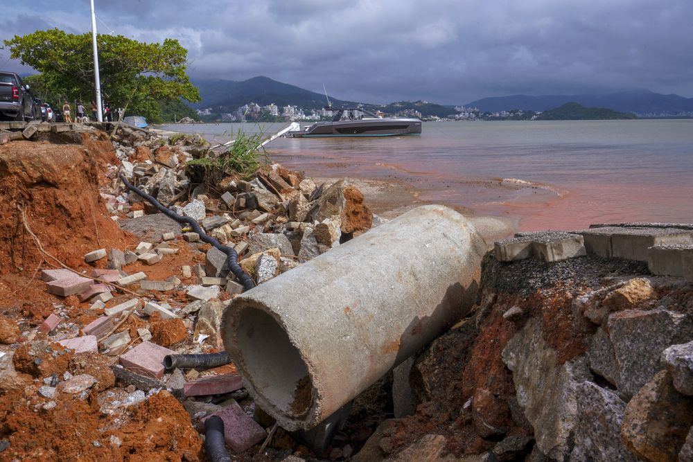 Destrozos a raíz de las intensas lluvias en Florianópolis&nbsp;