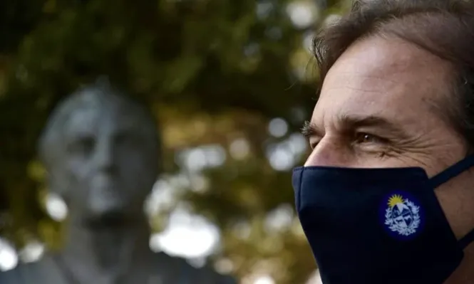 Lacalle Pou anunció que firmará dos decretos para exportar cannabis medicinal