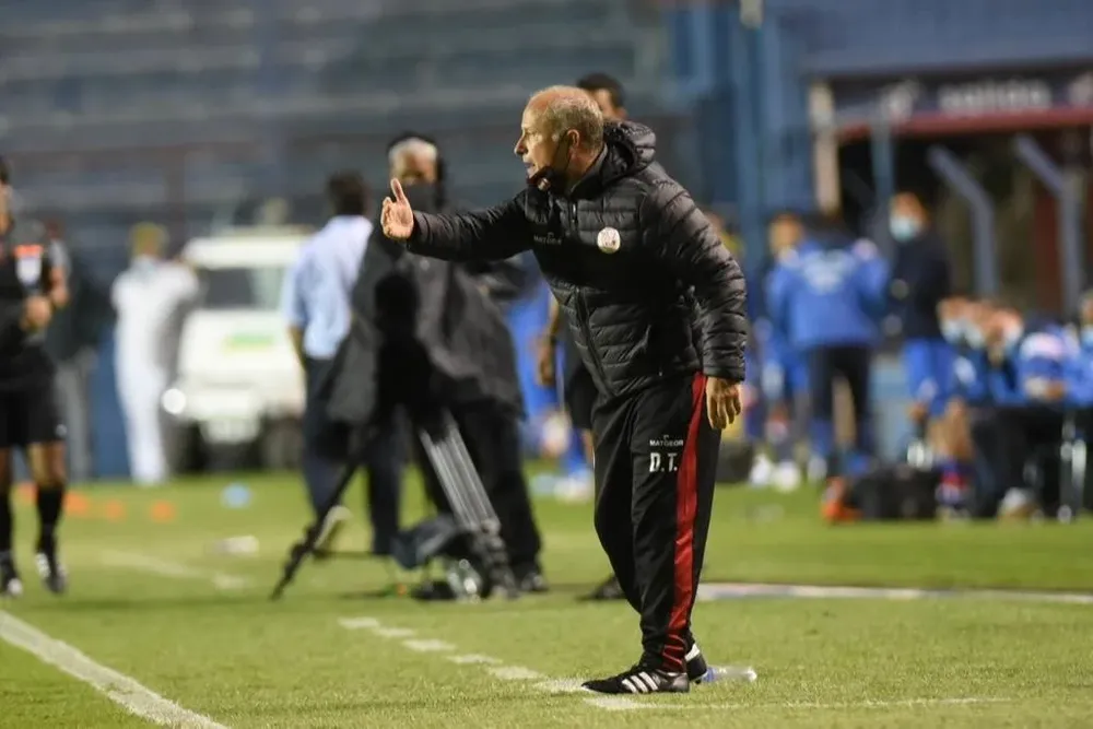 Alejandro Cappuccio mejor entrenador del Uruguayo 2020
