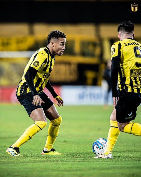 Byron Castillo de Peñarol